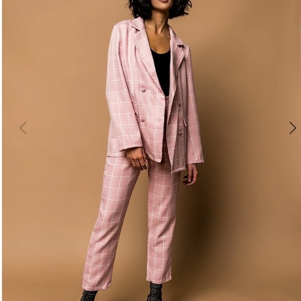 ❗️SOLD❗️Blazer + Trouser Set
